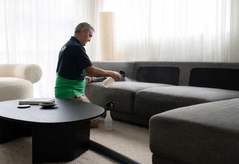 imgi_100_0897585001655158504